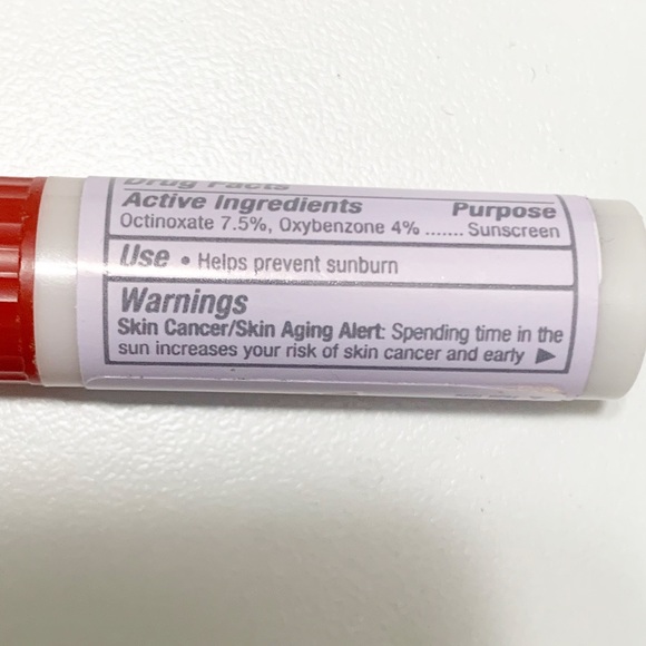 Neutrogena Norwegian Formula Lip Moisturizer Discontinued NWOB - Picture 5 of 5